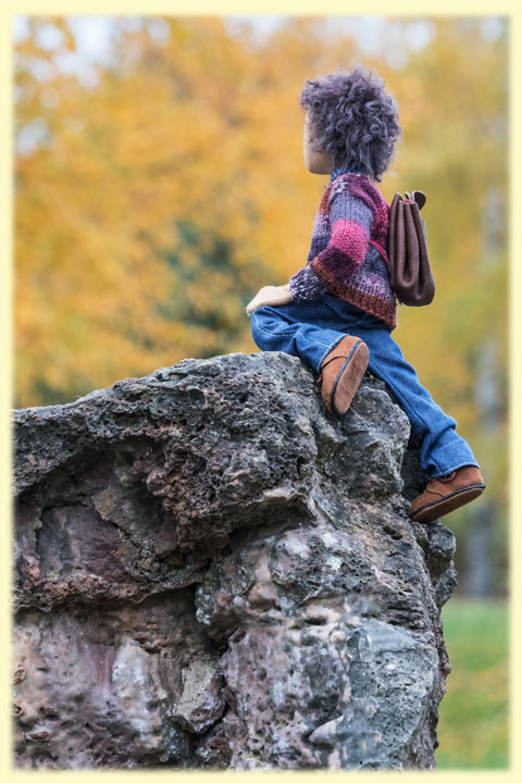 Figurenbild 2013 - der Paketbote